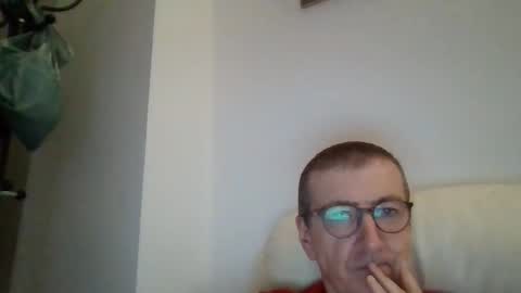 JUAN CARLOS online show from September 9, 10:10 pm