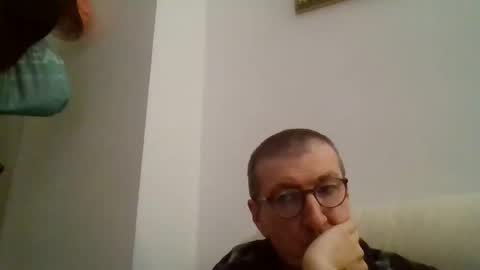 JUAN CARLOS online show from February 5, 7:31 pm