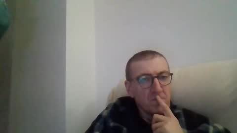 JUAN CARLOS online show from October 31, 11:27 pm