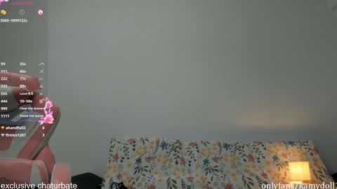 Snapshot of komydoll chatting on October 17, 10:58 pm kamydoll online show from October 17, 10:58 pm
