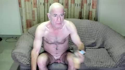 konstantin1970 online show from December 3, 12:28 pm