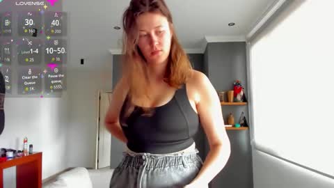 Twiix online show from November 3, 5:03 pm