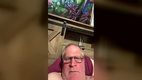 korysmith568 online show from April 16, 6:02 am