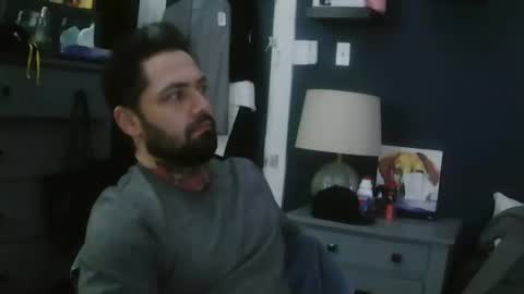 Snapshot of koululier23 chatting on February 3, 8:02 am koululier23 online show from February 3, 8:02 am