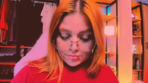 Khloe online show from April 8, 4:48 am