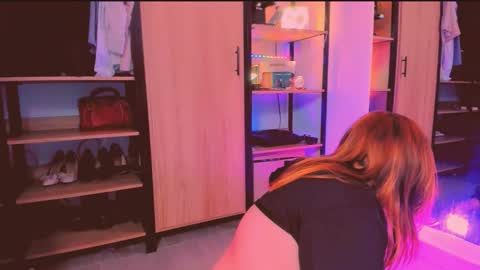 Khloe online show from March 16, 5:32 am