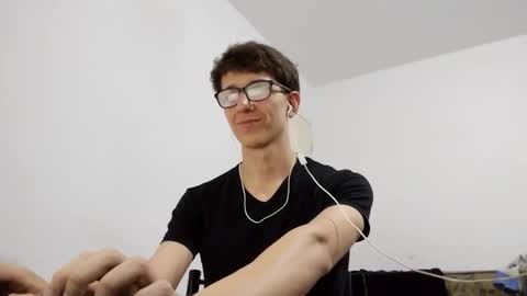 Facu online show from January 2, 5:14 am