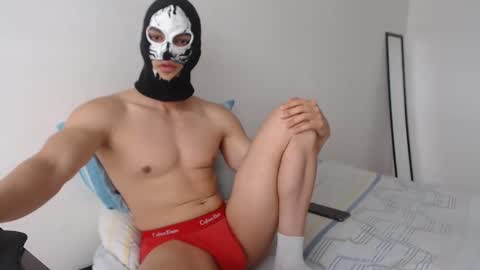 kraison66 online show from May 5, 7:19 pm