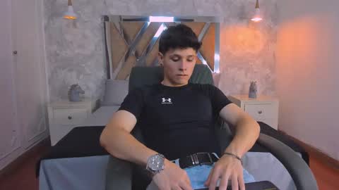 Kraven online show from December 17, 3:13 am