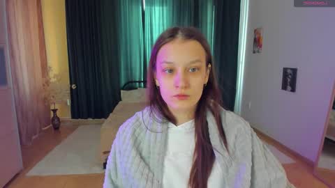 krisdoeil online show from March 1, 3:11 am