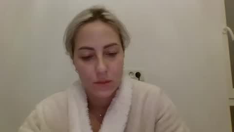 Grace online show from October 1, 8:08 pm