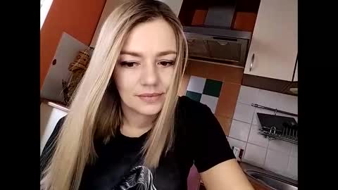 KrissSexi online show from February 24, 5:22 am