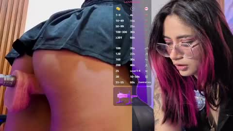 kristen_tay online show from May 31, 5:39 am