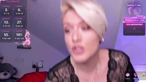 Tina online show from December 9, 9:26 pm