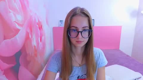 Kristina Adel online show from October 15, 8:04 am