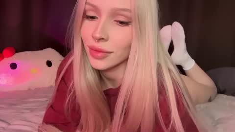 Kristy and Alice online show from March 25, 3:52 pm