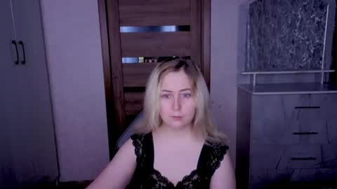 Kristy online show from June 27, 11:55 pm