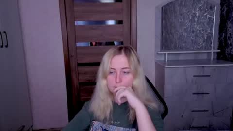 Kristy online show from June 30, 6:13 am
