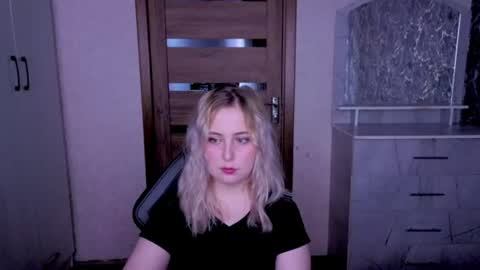 Kristy online show from June 22, 9:55 pm