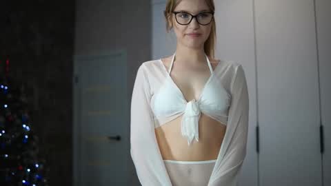 Kristy online show from December 20, 5:31 pm