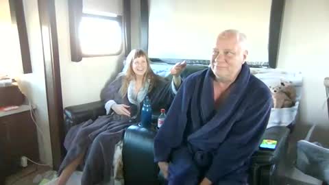rvcamping 2 rvliving online show from May 3, 1:22 am
