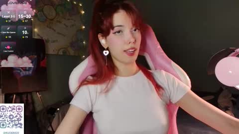 kudemeows online show from December 2, 5:00 pm