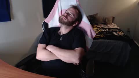 Kuggy online show from October 31, 10:21 pm