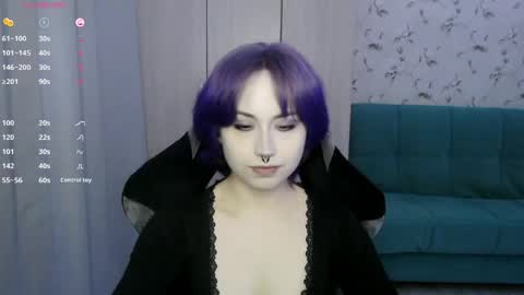 Alice online show from May 24, 1:50 pm