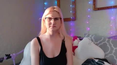 Samantha online show from May 8, 11:16 am