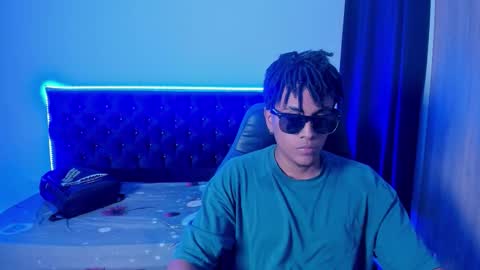 kurly_scott online show from January 6, 1:26 pm