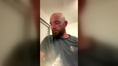 kurt991221 online show from July 1, 11:46 pm