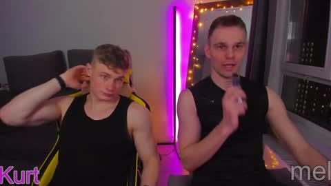 kurt_hanssen online show from April 2, 8:49 pm