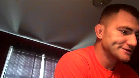 Snapshot of kylegotittt chatting on December 7, 3:03 pm Hotbody545 online show from December 7, 3:03 pm