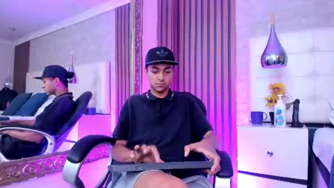 Kyle online show from June 21, 9:16 am