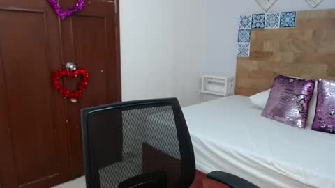 Melissa online show from February 27, 11:58 am