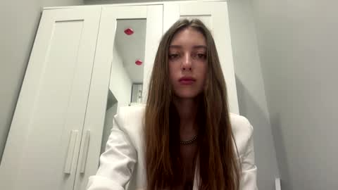 Selena online show from April 2, 1:13 am