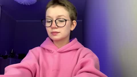 Kim online show from January 8, 6:25 pm