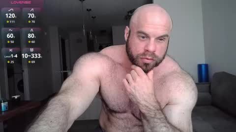 l0v35_2_5p00g3 online show from April 9, 6:46 pm