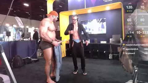 l0v35_2_5p00g3 online show from November 9, 8:22 pm