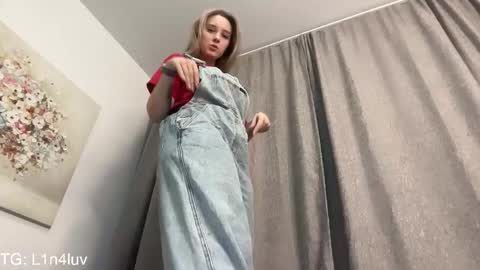 lina online show from March 11, 6:44 pm