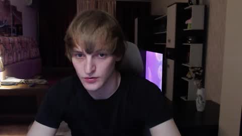 l1onkennedy online show from November 27, 9:22 pm