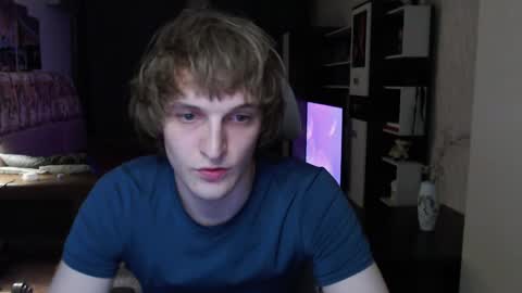 l1onkennedy online show from March 31, 9:15 pm