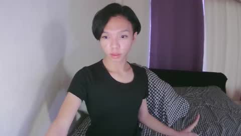 Laura online show from November 23, 9:57 pm