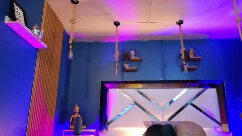 Cris  online show from September 19, 11:47 am