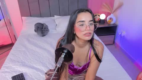 lana  foxx Model  independient online show from November 18, 2:36 am