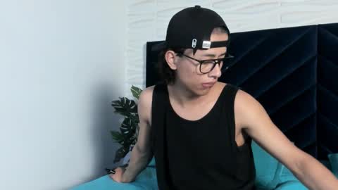 labrinthteasing online show from February 6, 1:14 pm