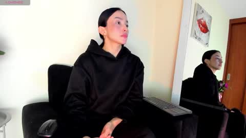 lace_victoria online show from February 23, 2:14 am