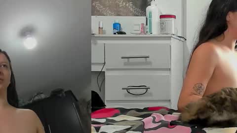 LACI LOST online show from April 13, 5:17 pm