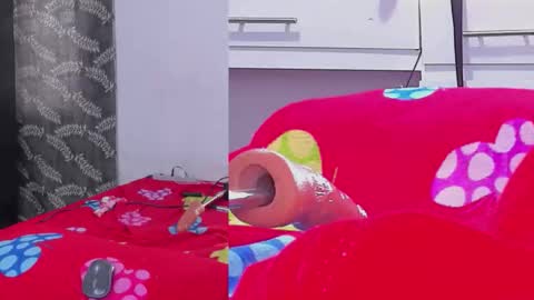 LACI LOST online show from April 10, 4:44 pm