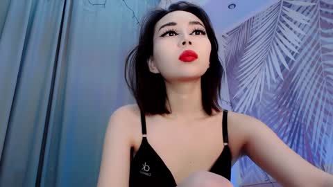 Yoko online show from December 23, 3:29 am